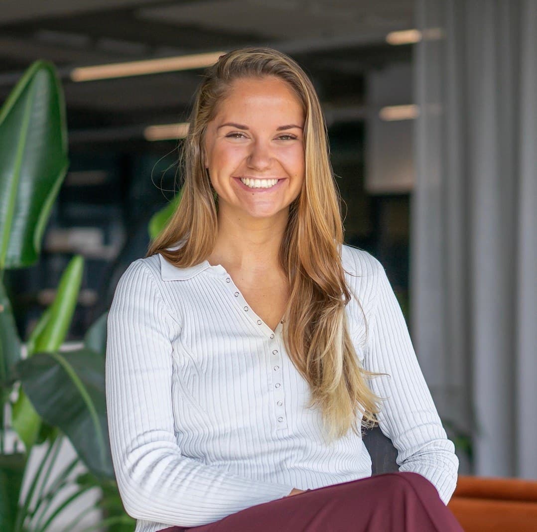 Antoinette van den Bos